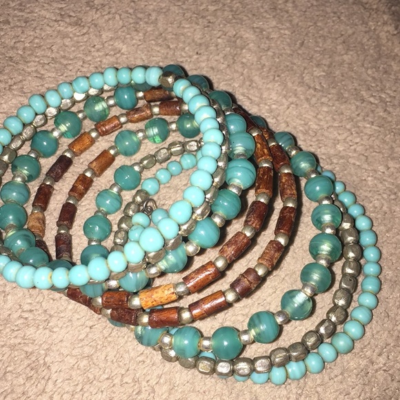 Turquoise Spring Bracelet - Picture 3 of 3